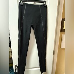 Spanx by Sara Blakely small tights